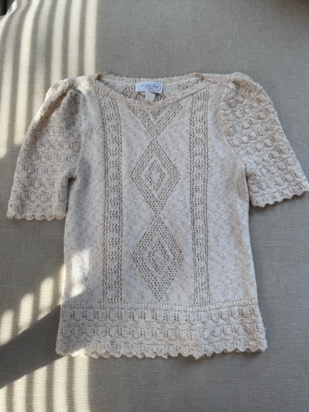 Leslie Fay Petite Knit Short Sleeve Sweater Top - size 8